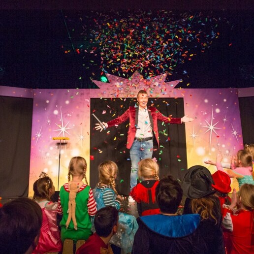 Kids show Arnhem  (NL) Carnival show for children