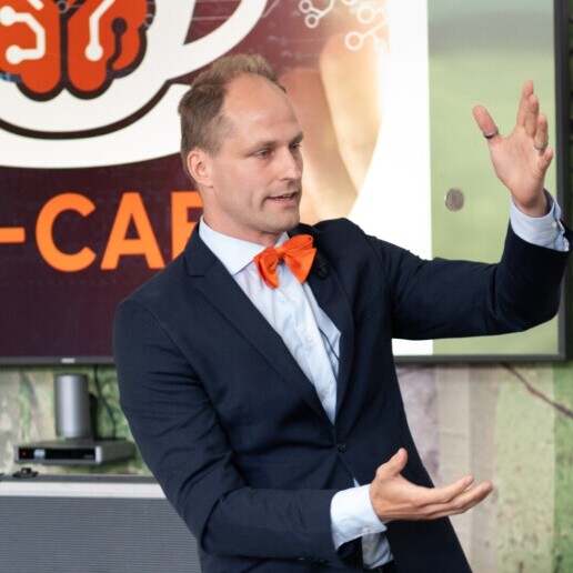 Magician Sleen  (NL) Teun Rookus, Business Magician - Internship
