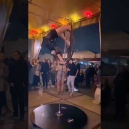 Acrobatic Lollipop Performance