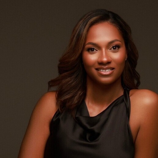 Zangeres Almere  (NL) Zangeres Charmain Nelson