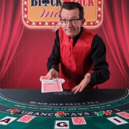 Goochelaar Hardenberg  (NL) Black Jack Magic - compleet concept