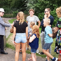 Goochelaar Son  (NL) Jos Schings | Street Magic. Uniek