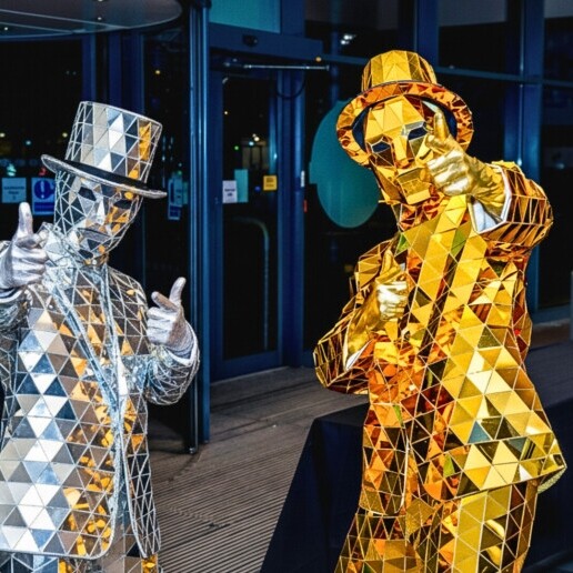 Danser Rotterdam  (NL) Kerst Mirror Dansers