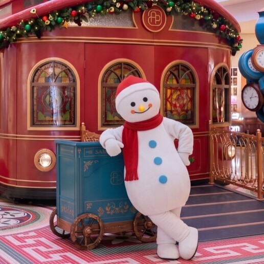Character/Mascott Rotterdam  (NL) Snowman Mascot Meet & Greet