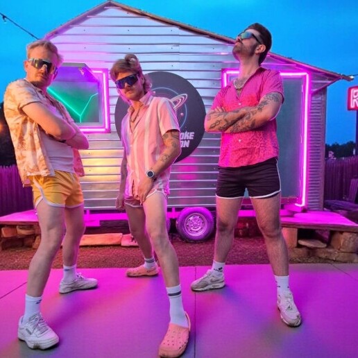 Drive-in show Utrecht  (NL) The Magic Karaoke Space Wagon