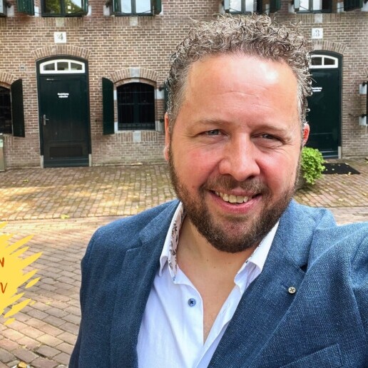 Presenter Veenendaal  (NL) Top chairperson presenter