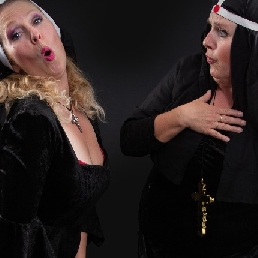 Typing nuns Agatha and Pecunia