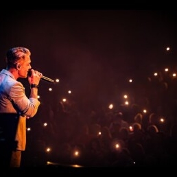 Tommie Christiaan - kerst zanger