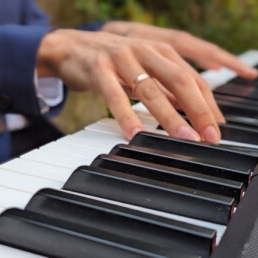 The pianoman, muzikale sfeermaker.