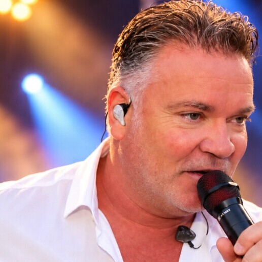 Zanger Utrecht  (NL) Andre Schuurman- DE FEESTMAKER!!