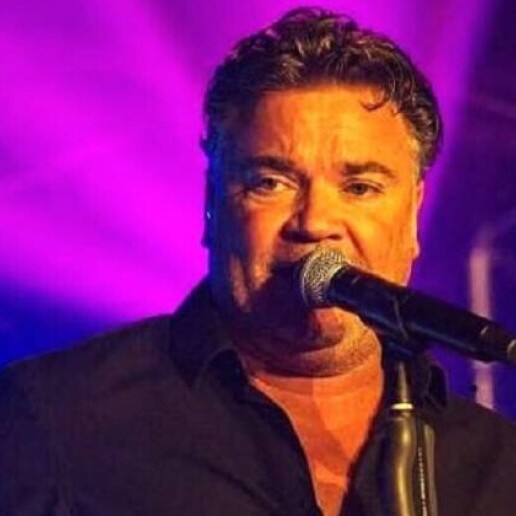 Singer (male) Utrecht  (NL) Andre Schuurman—THE PARTY ANIMATOR!!