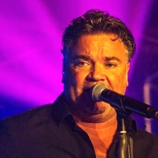 Zanger Utrecht  (NL) ANDRE SCHUURMAN- zanger entertainer