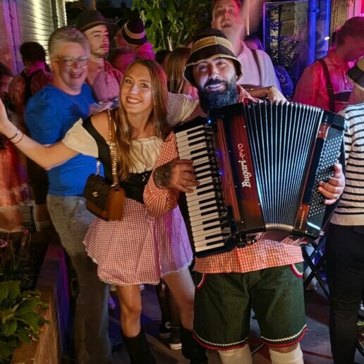 Accordeonist Ermelo  (NL) Florian Oktoberfest