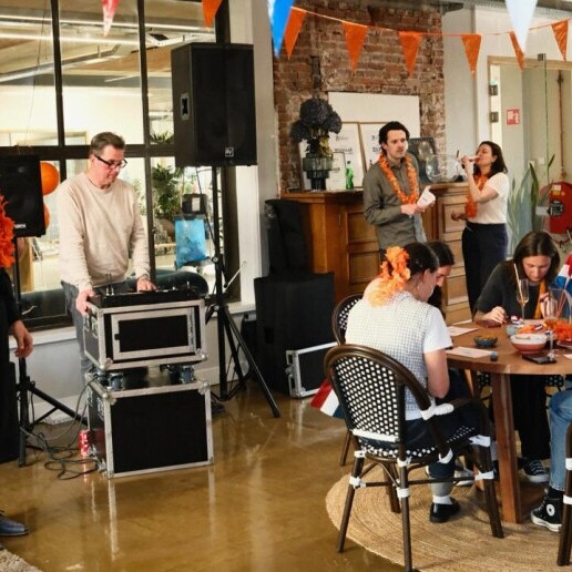 Sports/games Purmerend  (NL) Music Bingo Live Singing Dylan Abelskamp