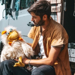 Kids show Zoetermeer  (NL) Puppet theater: The Giant Chick