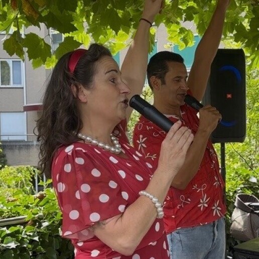Zangeres Eindhoven  (NL) Frank en Anneloes Duo gouden herinnering
