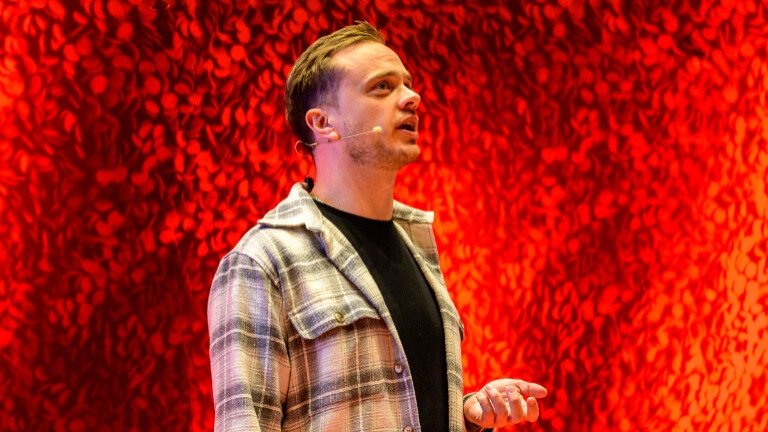 Spreker Jegor Chamrai