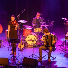 Orkest Leuven  (BE) Ampersand