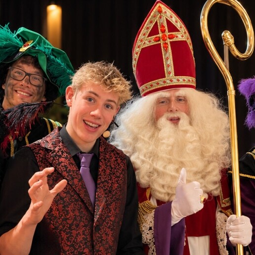 Goochelaar Kampen  (NL) Sinterklaasvoorstelling Goochelaar Jesse