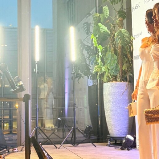 Photographer Eindhoven  (NL) Rent a Glambot for Your Event | Spin