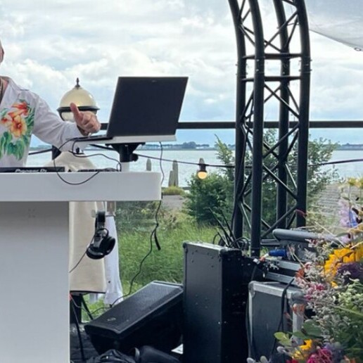 wedding show The Dj from Voorne aan Zee