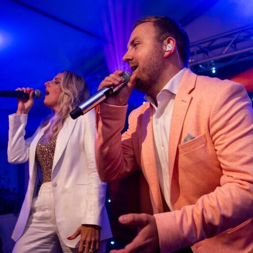 Singer (male) Arnhem  (NL) SING - Live On Stage