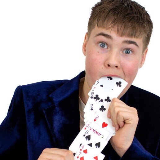 Magician Alkmaar  (NL) Children's show by Sem Houtenbos