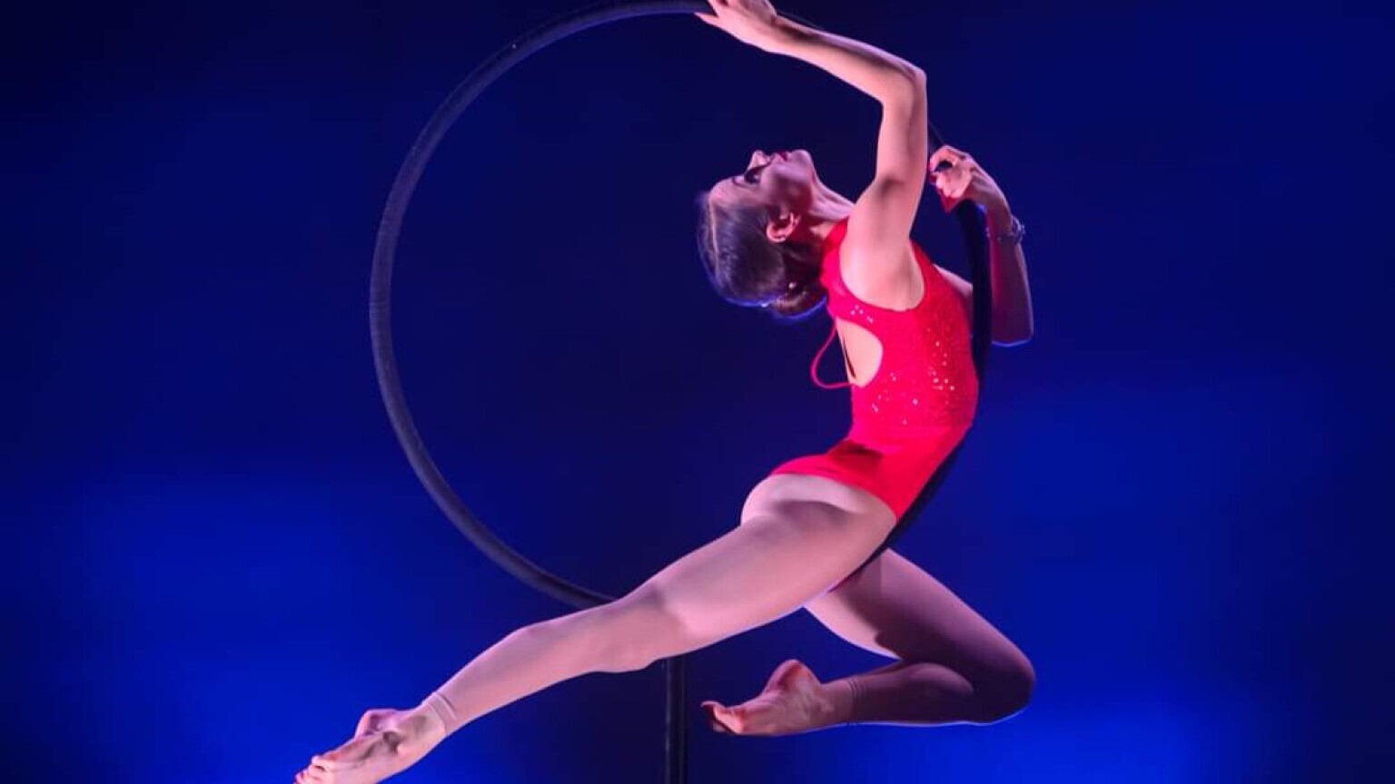 Standing Hoop - Acrobatics Act