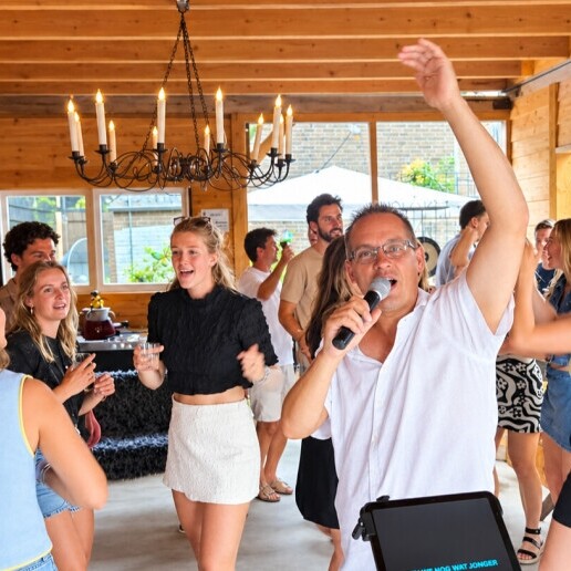 Singer (male) Brielle  (NL) Dutch Party Singer Silvester
