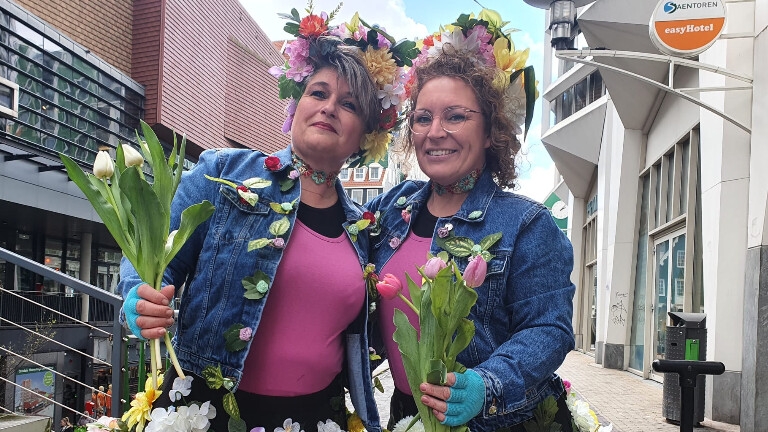 Flower Ladies