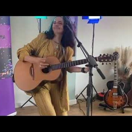 Zangeres Werkendam  (NL) Ervaren zangeres Zoë-Joy