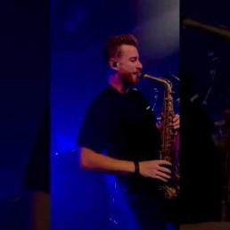 Tom Jacks (on Sax)