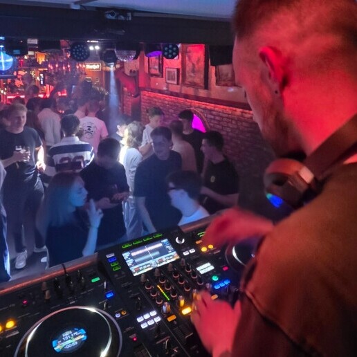 DJ Geertruidenberg  (NL) JAXDO