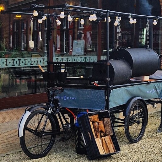Food truck Amsterdam  (NL) BBQ-Bike by Firma Kok