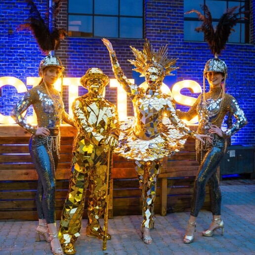 Danser Vught  (NL) Mirror ballerina & Mirror man | Act