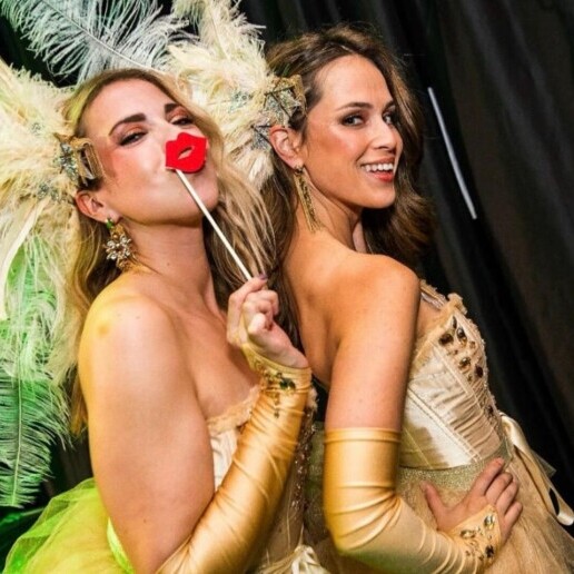 Animatie Vught  (NL) Hostesses | Champagne Chique