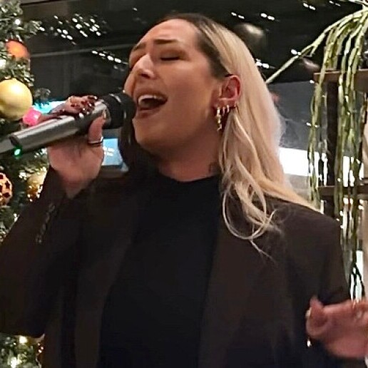 Singer (female) Delft  (NL) RO | Ervaren R&B zangeres