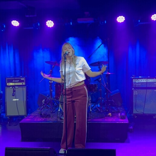 Zangeres Dordrecht  (NL) Milika - Singer-Songwriter