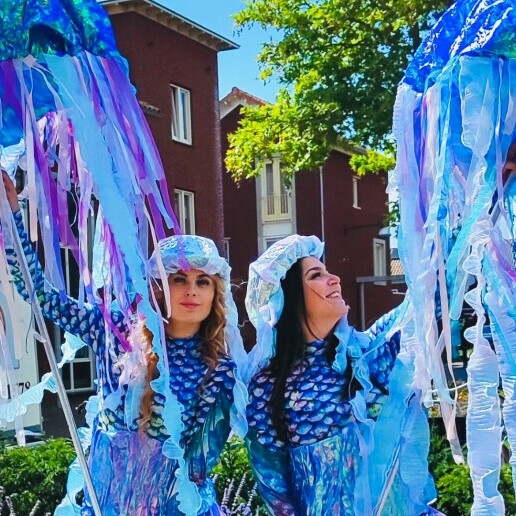 Actor Beesd  (NL) Jellyfish - under the sea - festival act