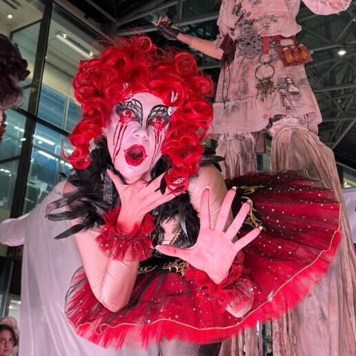 Event show Beesd  (NL) Halloween show - The Living Dolls