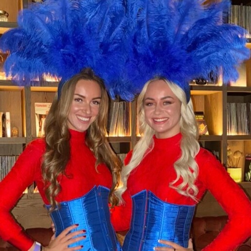 Actor Beesd  (NL) Thematic hostess - Red & Blue royale