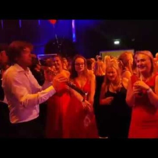 Saxofonist Amsterdam  (NL) Live saxofonist performance Jurienne!