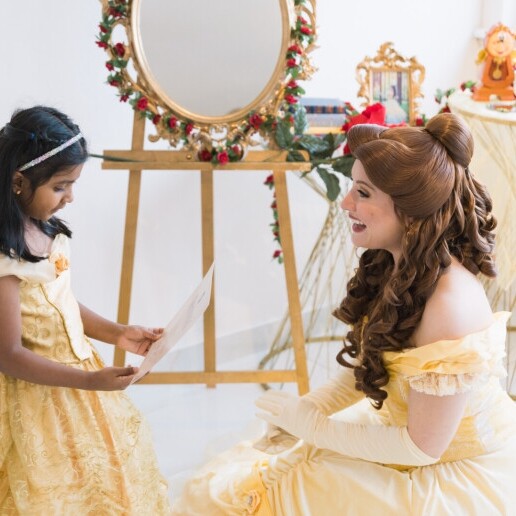 Character/Mascott Assen  (NL) ✨ Princess Belle at children's party