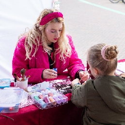 Animatie Assen  (NL) ✨Glittertattoo-artiest themaoutfit