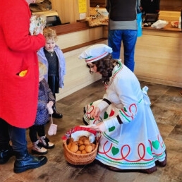 Uitdeeldame kerstbakker christmas thema