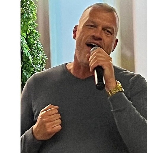 Singer (male) Amstelhoek  (NL) Tom Joel - Tom Jones / Elvis incl sound