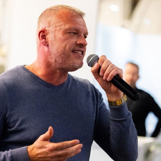 Singer (male) Amstelhoek  (NL) Tom Joel & DJ / Saxophonist Philip