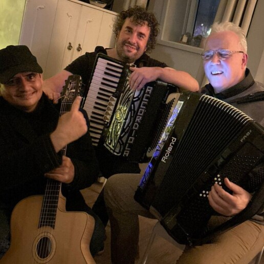 Accordionist Purmerend  (NL) Accordionist Peter van Zeijderveld