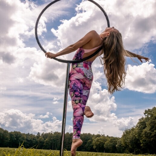 Kindervoorstelling Steenderen  (NL) Bloem - Acrobatiek