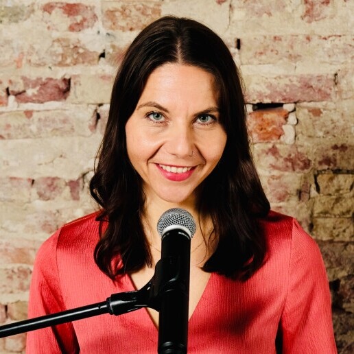 Singer (female) Groningen  (NL) ELSE MERIT | Singer with piano